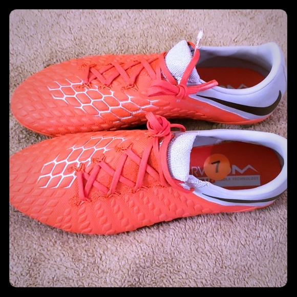 Hypervenom Phantom 3 Elite FG ACC - Picture 1 of 3